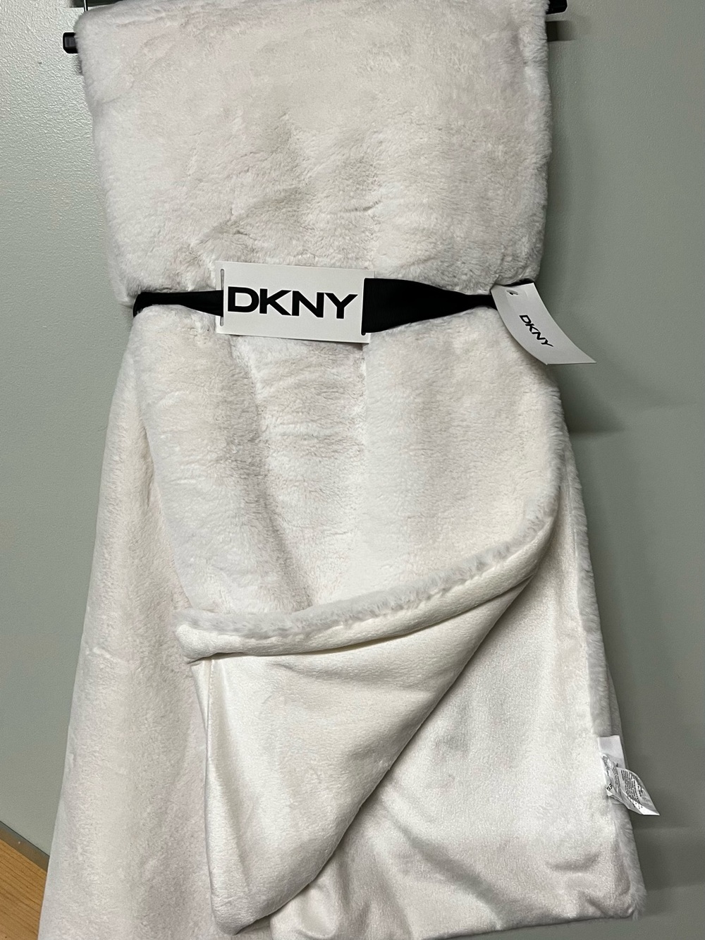 DKNY Ivory Faux Fur Throw Blanket